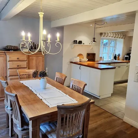 Haus * Oevenum